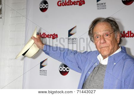 vLOS ANGELES - SEP 3:  George Segal at the 