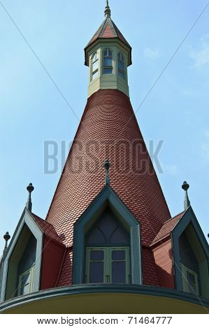 This is a building in Phyathai castle (tower). It is public place for take a photo with graduate.