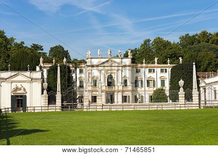 Villa Mosconi Bertani - Arbizzano Verona