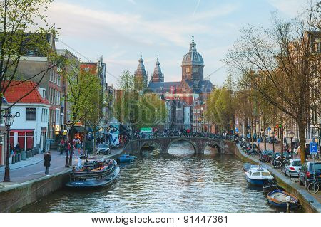 Basilica Of Saint Nicholas (sint-nicolaasbasiliek) In Amsterdam, Netherlands