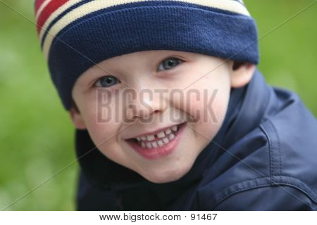 Felice ragazzo