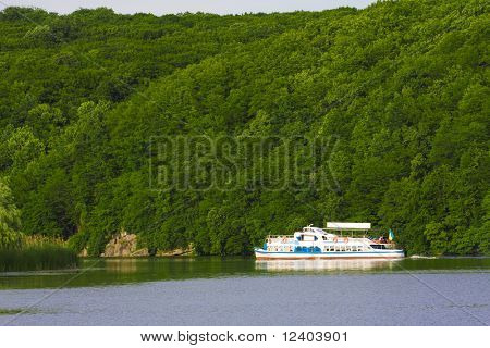 Łódką po rzece River Południowej na Bugu