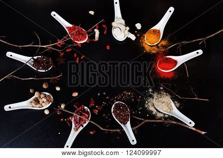 space background spices spices ginger onion turmeric curry chilli sauce products ingredients turmeric black top food garlic, coriander, star anise