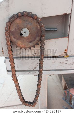 conveyor chain line assembly in technology line