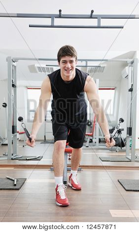 Mies Fitness Harjoitus