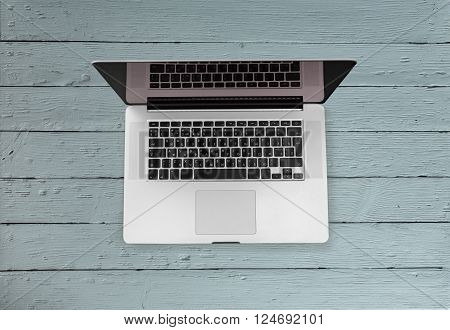 Macbook.