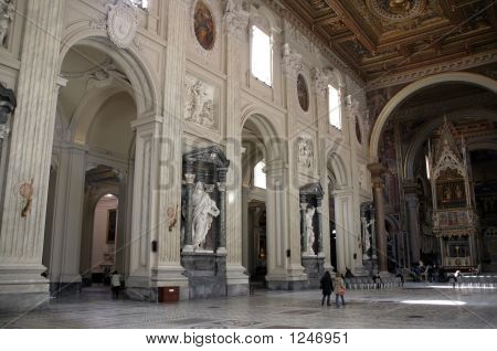 Interno della Basilica di San Giovanni Laterano
