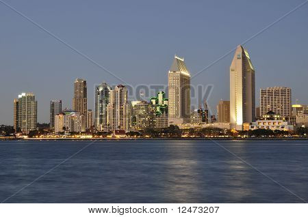 San Diego i skumringen