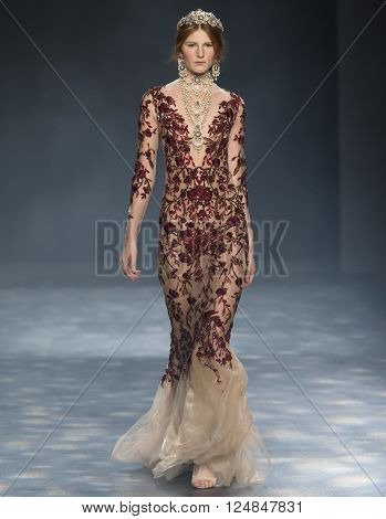 Marchesa - Fall Winter 2016 Collection