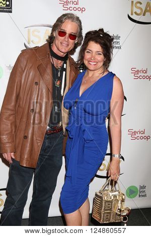 LOS ANGELES - APR 6:  Ronn Moss, Devin DeVasquez at the 7th Annual Indie Series Awards at the El Portal Theater on April 6, 2016 in North Hollywood, CA