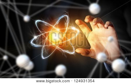 Atom molecule research