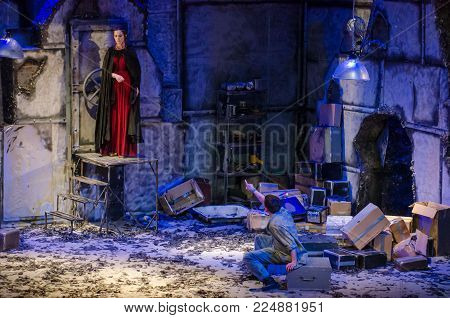 Tragicomedy Forgetting Herostratus