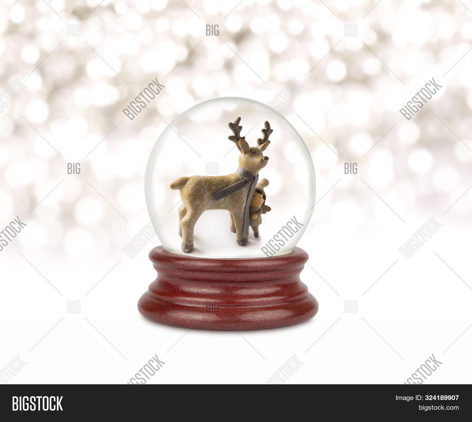 Globe snow christmas preview Christmas Snow Globe Image & Photo (Free Trial) | Bigstock