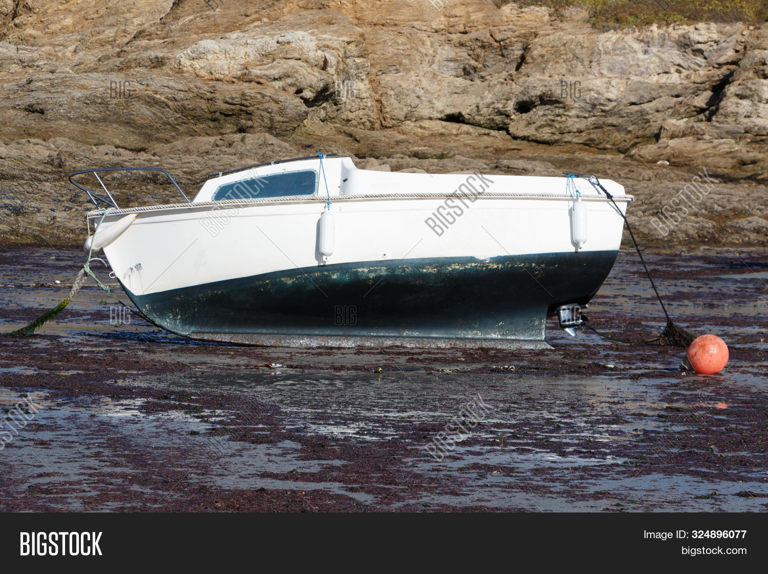 Boat Grounded Mooring Image & Photo (Free Trial) Bigstock