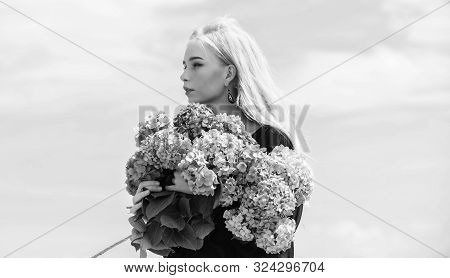 Springtime Bloom. Pollen Allergy. Female Adore Flowers. Spring Attributes. Enjoy Spring Without Alle