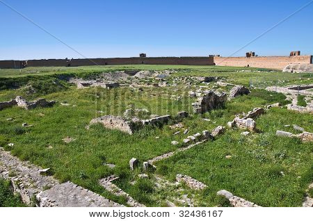 Hrad Lucera. Puglia. Itálie.