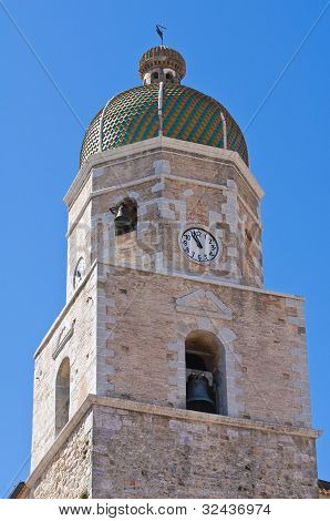Anne Kilisesi. Pietramontecorvino. Puglia. İtalya.