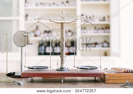 Old Pharmacy Scale Weight And Abacus. Old Pharmacy Interior With A Lot Of Medicine And Old Equipment