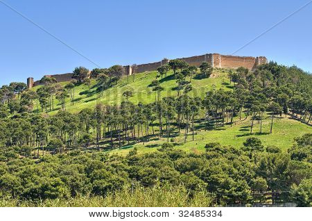 Hrad Lucera. Puglia. Itálie.