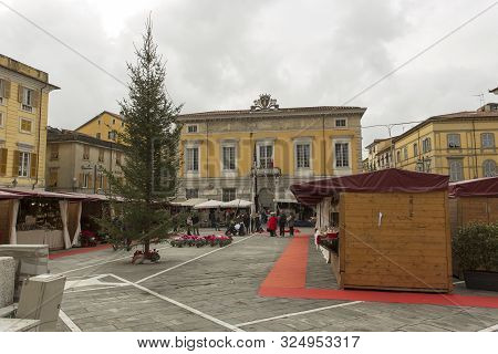 Sarzana, Italy - December 23, 2018: Christmas Market In Piazza Matteotti, Sarzana