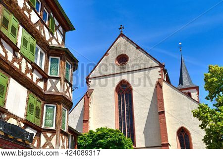 Mosbach, Germany - June 2021: Church Called 'mosbach Abbey' Or 'stiftskirche St. Juliana' In Old Cit