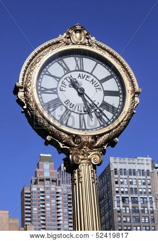 5th Avenue clock, New York City