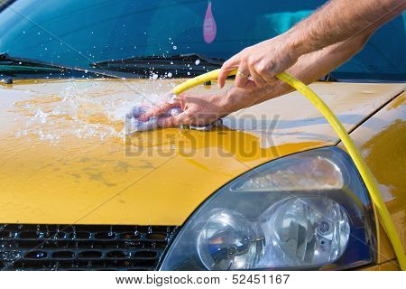 Hand Car Wash - Bonnet Water Splash