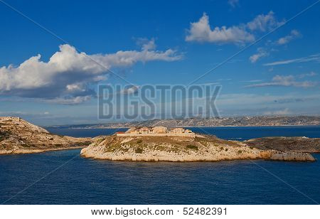 Hospital Caroline ( Xix C.). Ratonneau Island, Marseilles, France