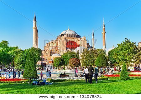 Istambul, Turkey-may 07, 2016: Beautiful Landscape Hagia Sophia Museum-hagia Sophia  Is A Former Gre