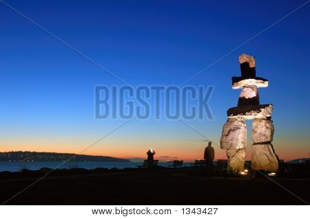 Английский залив рок скульптура
