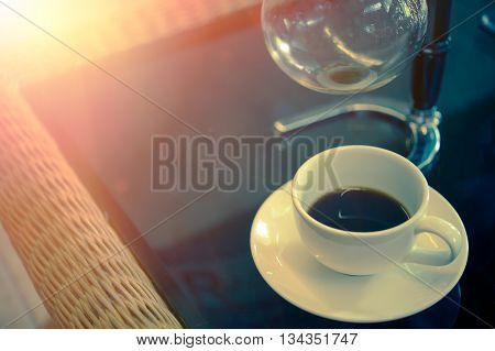 Coffee Cup And Siphon Vacuum Coffee Maker