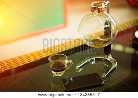 Coffee Cup And Siphon Vacuum Coffee Maker