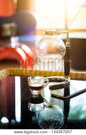 Coffee Cup And Siphon Vacuum Coffee Maker