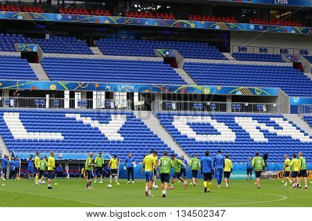 Uefa Euro 2016: Ukraine Pre-match Training In Lyon