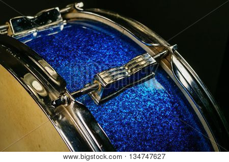 Vintage Blue Sparkle And Chrome Snare Drum