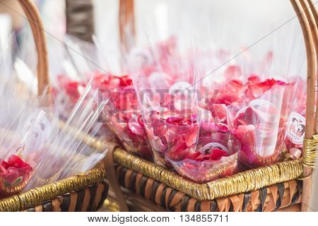 Beatiful Christian wedding flower and wedding decoration