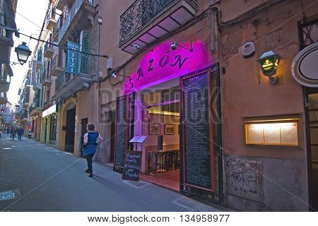 Sazon Restaurant