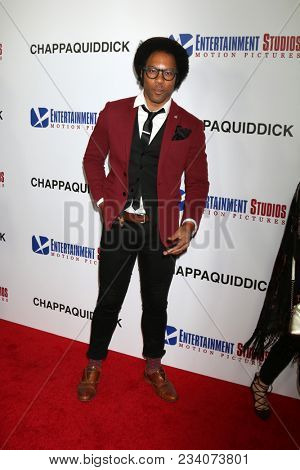 LOS ANGELES - MAR 28:  Johnathan Fernandez at the 