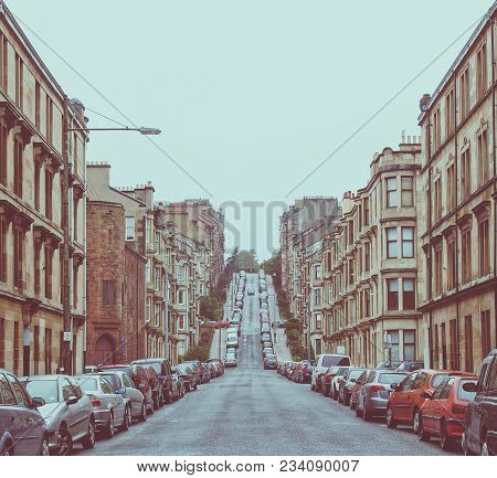 Vintage Looking Gardner Street, The Steepest Road On Glasgow Hills