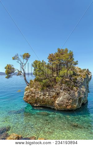 Stone Brela (kamen Brela) Near Punta Rata Beach Along The Adriatic Sea In Brela, Croatia
