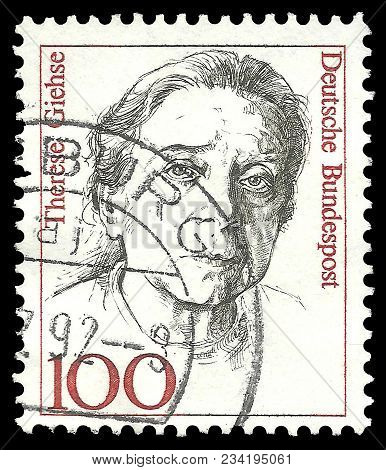 Germany - Circa 1988: Stamp Printed By Germany, Edition On Women In German History, Shows Actress Th
