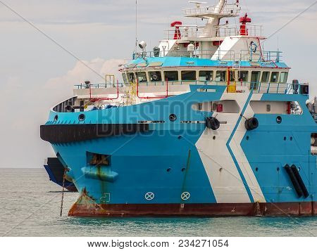 Labuan,malaysia-march 24,2018:platform Supply Vessel (psv) Offshore Support Vessel,ready To The Offs