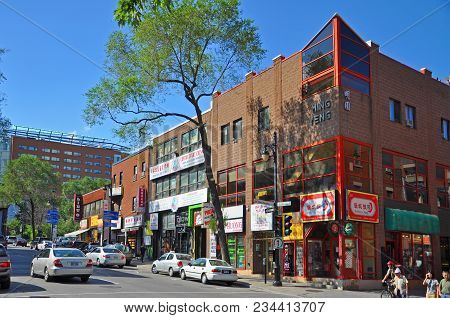 Montreal - Aug. 4, 2011: Historic Buildings On Boulevard St-laurent In Chinatown, Montreal, Quebec, 