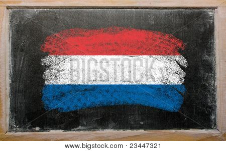 Vlag van Nederland op Blackboard geschilderd met krijt