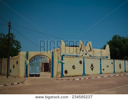 Exterior View To Dosso Sultan Residence - 30 September 2017 Dosso Niger