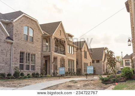 Newly Built Detached Single-family Home Sold Out In America