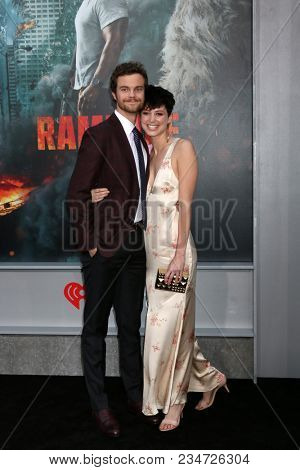 LOS ANGELES - APR 4:  Jack Quaid, Lizzy McGroder at the 