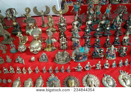 Sculptures And Figurines Of Buddhist And Tibetan Gods