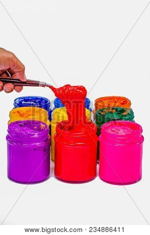 Use Trowel Scoop Red Color From The Can.