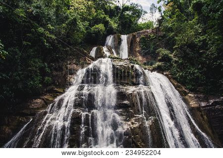 Bayoz Waterfall Located In The Central Jungle, In Chanchamayo - Peru